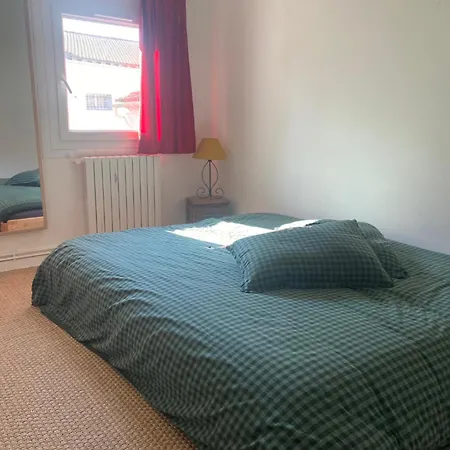 Charmante Maison De Village Avec Patio 10 Minutes A Pied D'arles 度假居 富尔克