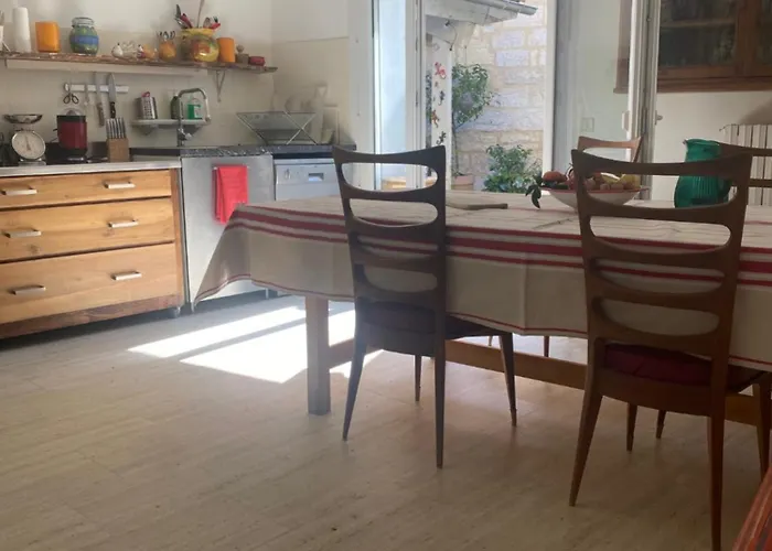 Σπίτι διακοπών Charmante Maison De Village Avec Patio 10 Minutes A Pied D'arles